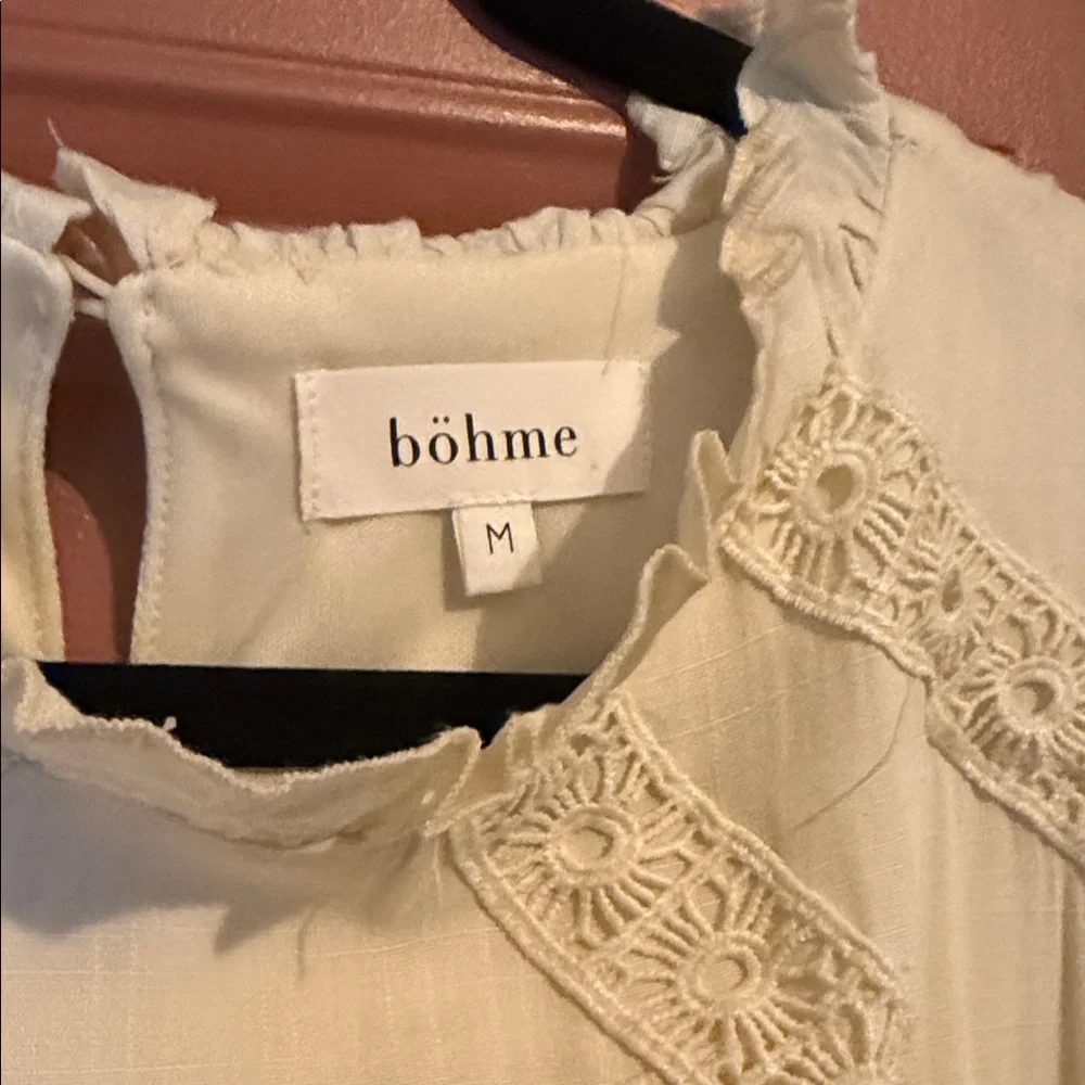 Elegant Cream Maxi Dress with Lace Yoke